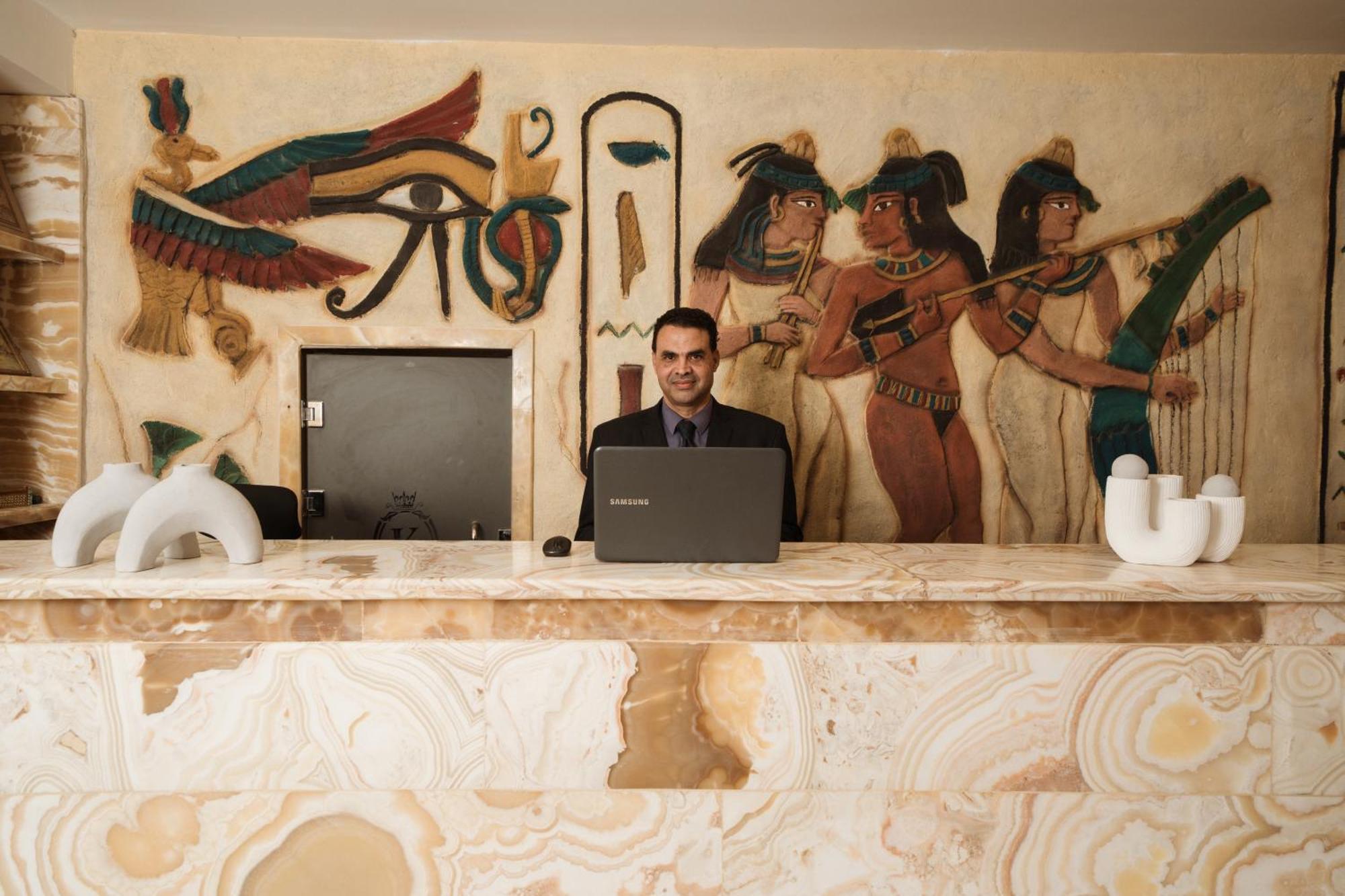 King Pyramids View Hotel Kafret el-Gabal Exterior photo