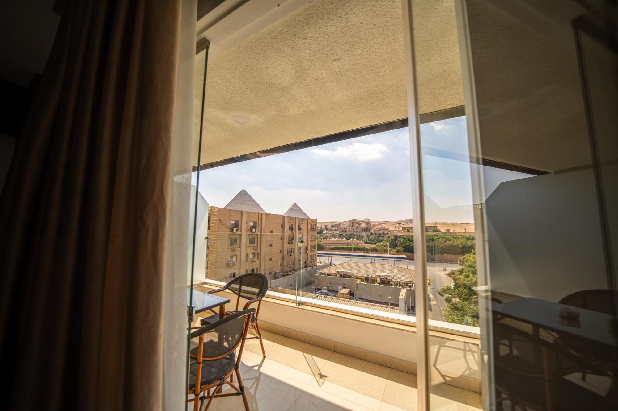 King Pyramids View Hotel Kafret el-Gabal Exterior photo